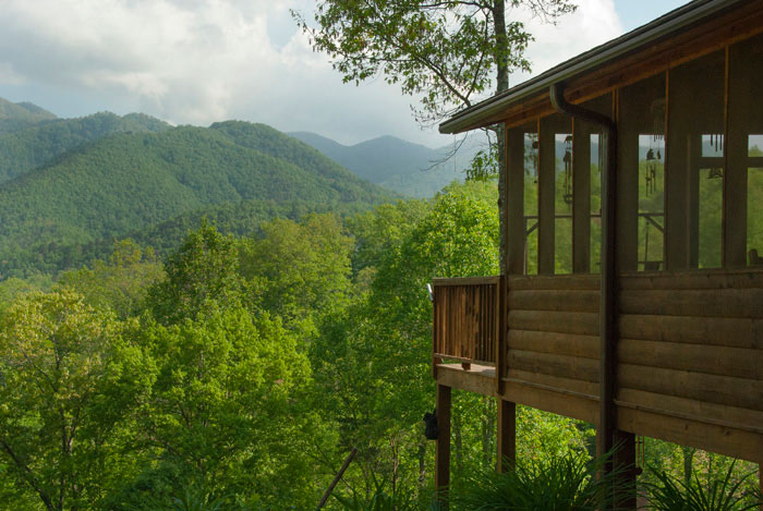 Hunton-ext-porch-view