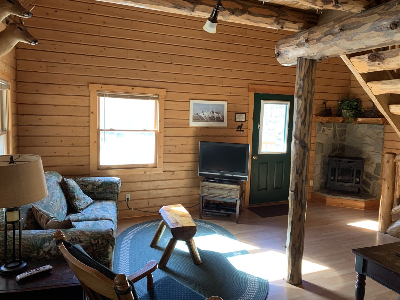 Deer Run - Lands Creek Log Cabins